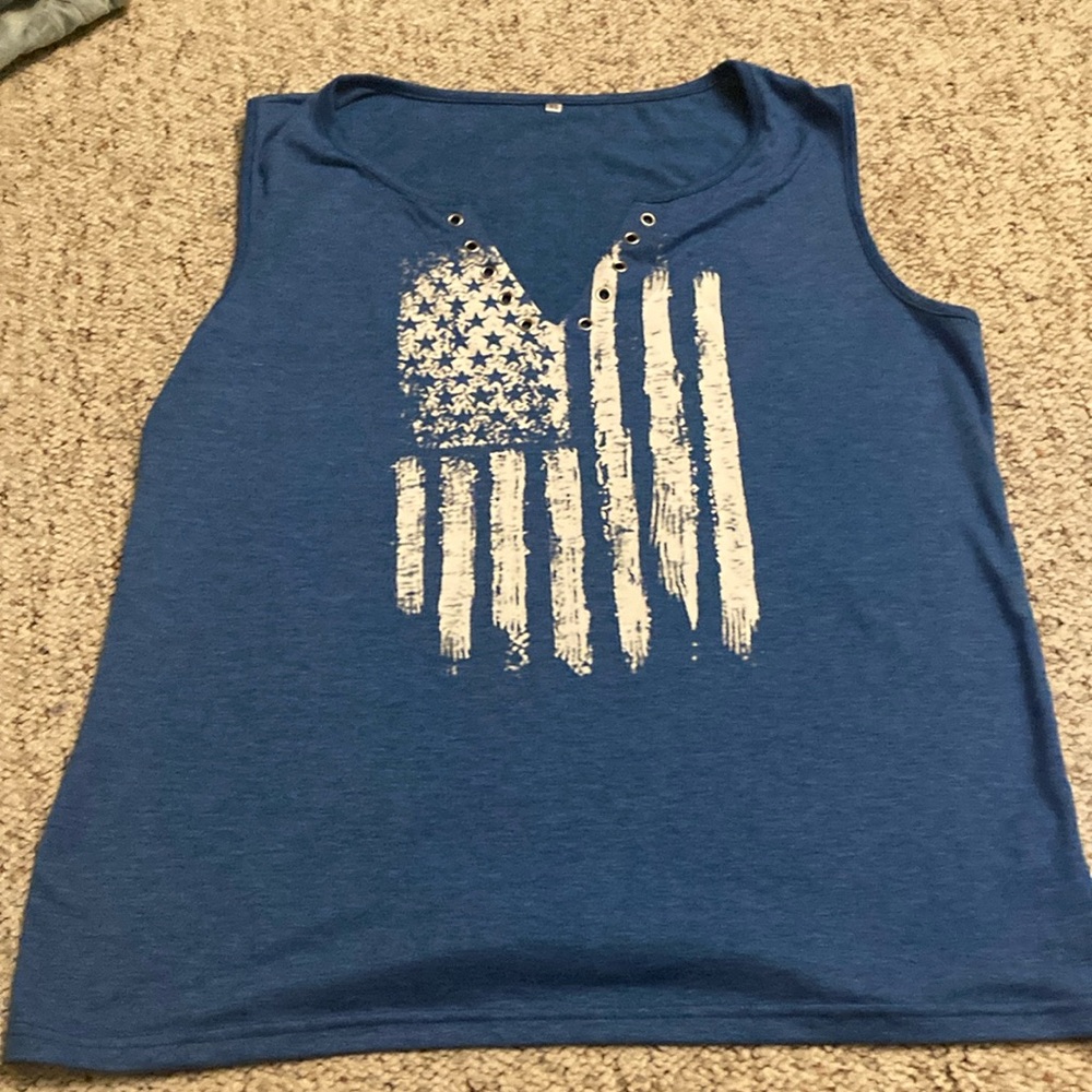 NWOT…..American flag cotton tank top.